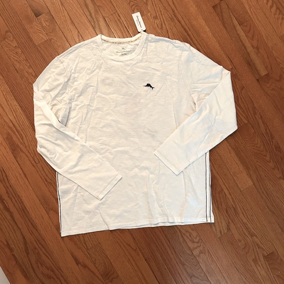 Tommy Bahama White Long Sleeve Feelin’ Festive Graphic Tee - Picture 3 of 7